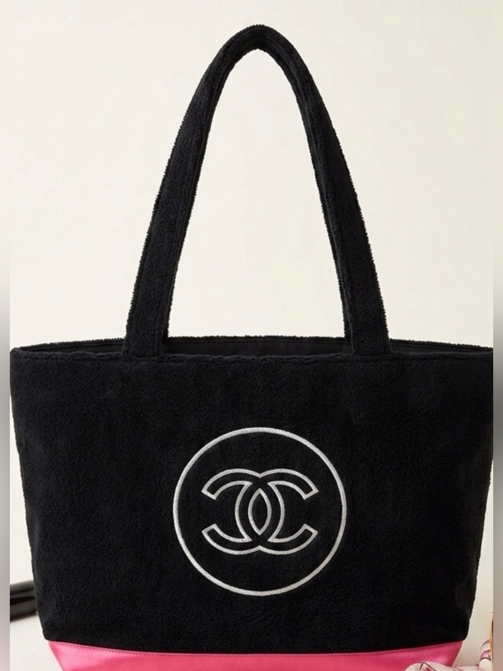CHANEL Tote